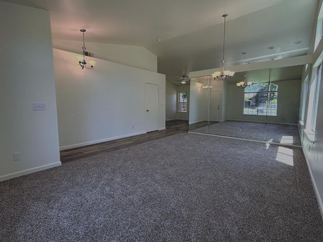 2723 Mitchell Avenue, Clovis, CA 93611