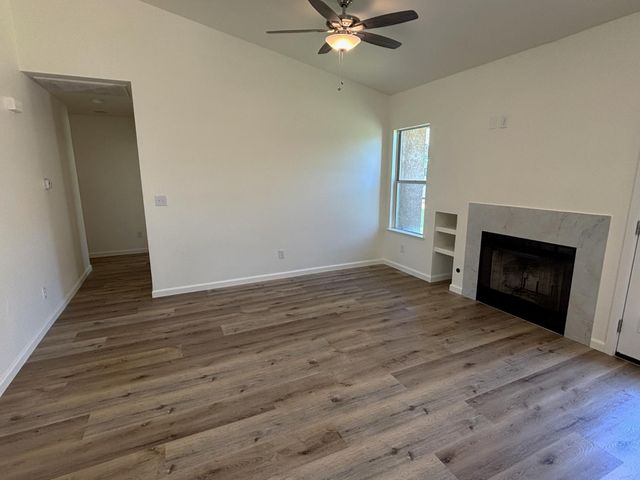 2723 Mitchell Avenue, Clovis, CA 93611