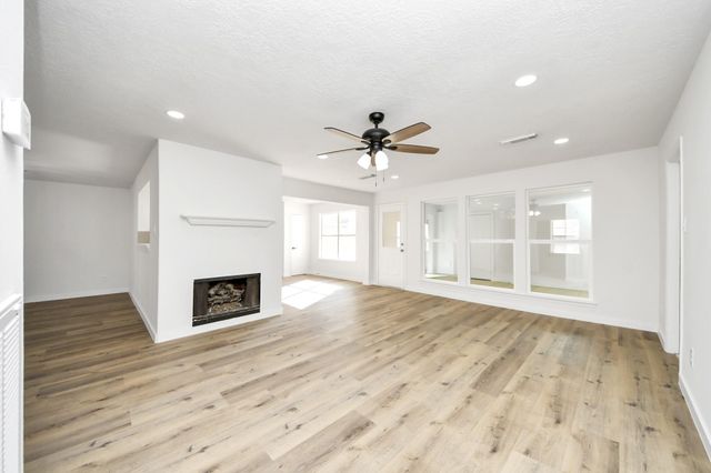 6511 Bayou Crest Drive, Houston, TX 77088