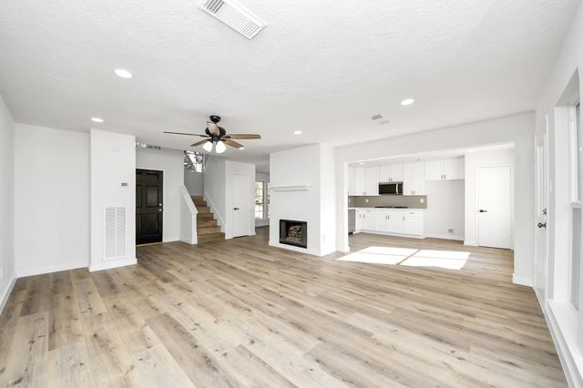 6511 Bayou Crest Drive, Houston, TX 77088