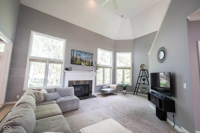 5574 Canton Drive, Carmel, IN 46033
