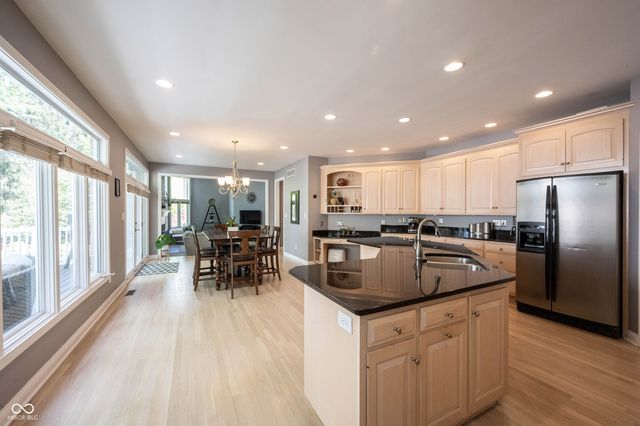 5574 Canton Drive, Carmel, IN 46033