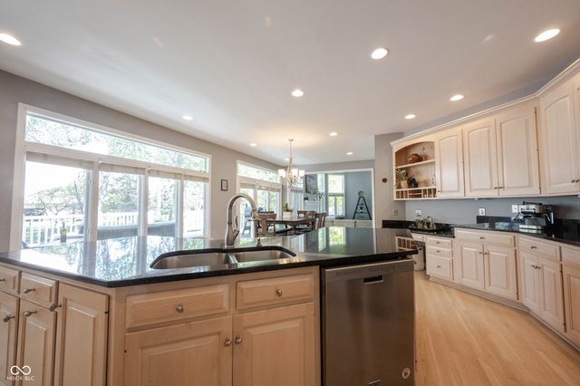 5574 Canton Drive, Carmel, IN 46033