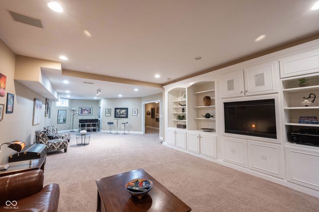 5574 Canton Drive, Carmel, IN 46033