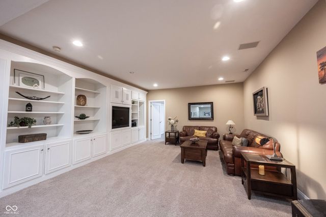 5574 Canton Drive, Carmel, IN 46033
