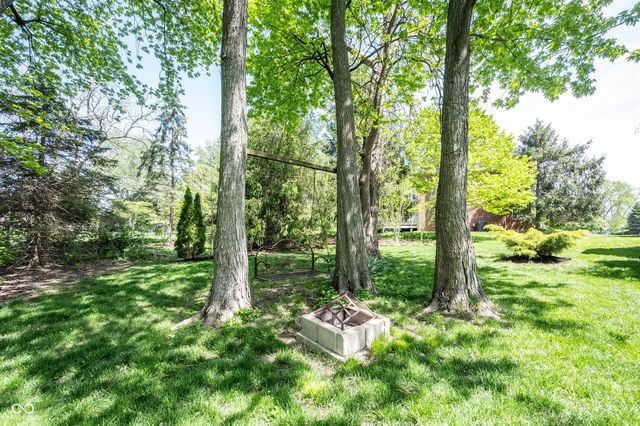 5574 Canton Drive, Carmel, IN 46033