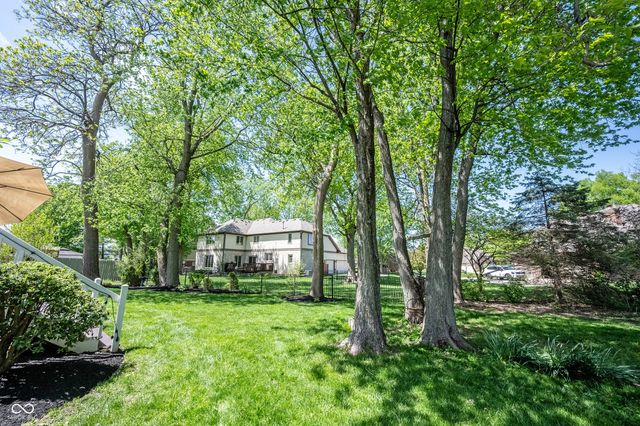 5574 Canton Drive, Carmel, IN 46033