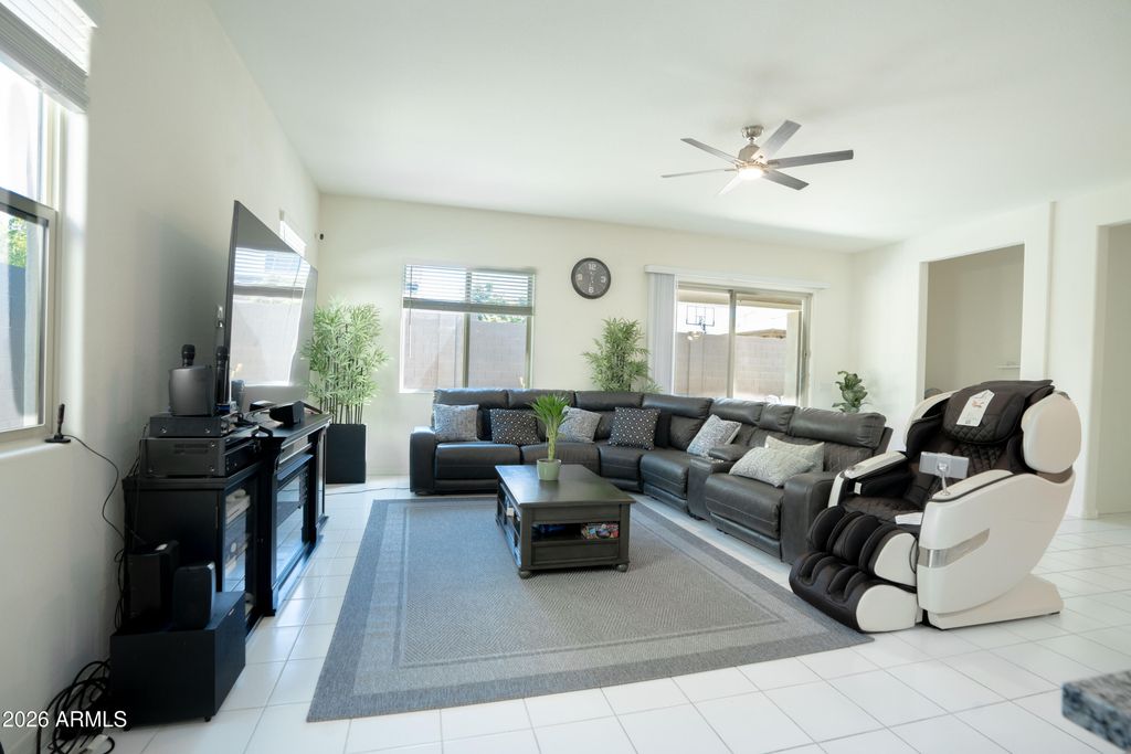 22419 N 97TH Lane, Peoria, AZ 85383 — photo 3