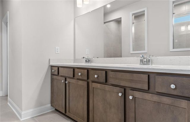 134 Kenney Way, Locust Grove, GA 30248