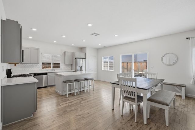 3203 Huntington St, Lincoln, CA 95648