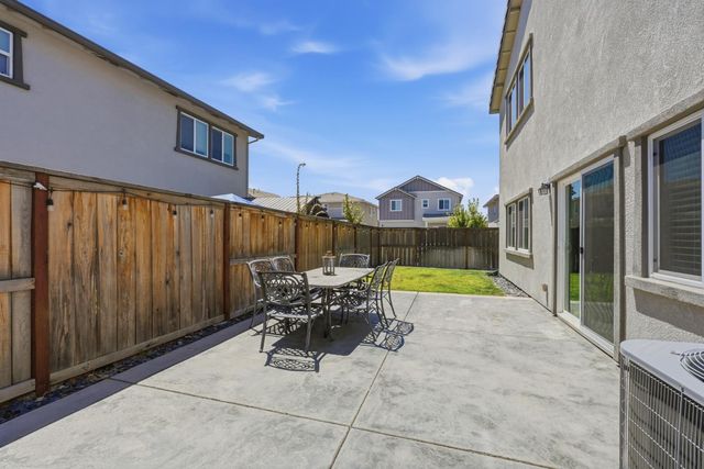 3203 Huntington St, Lincoln, CA 95648