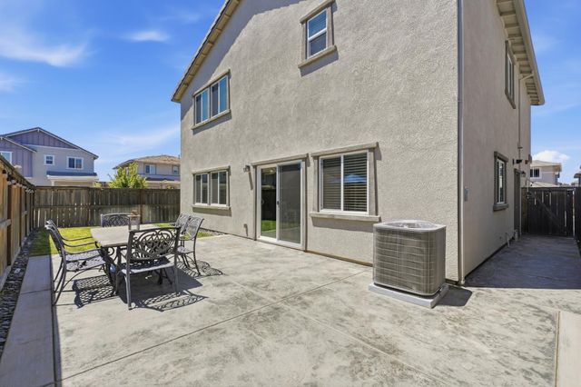 3203 Huntington St, Lincoln, CA 95648