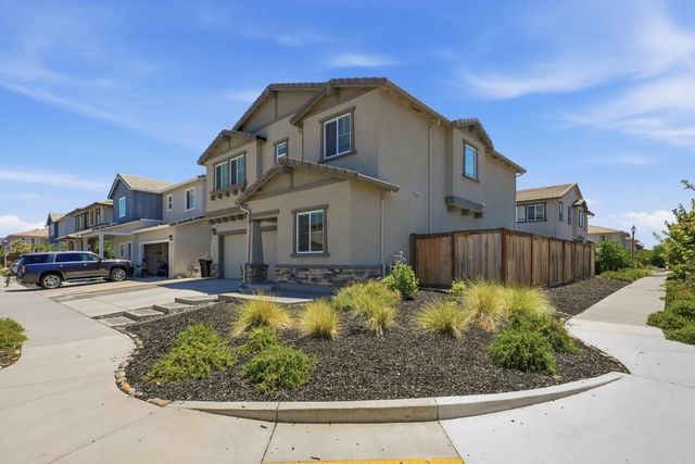 3203 Huntington St, Lincoln, CA 95648