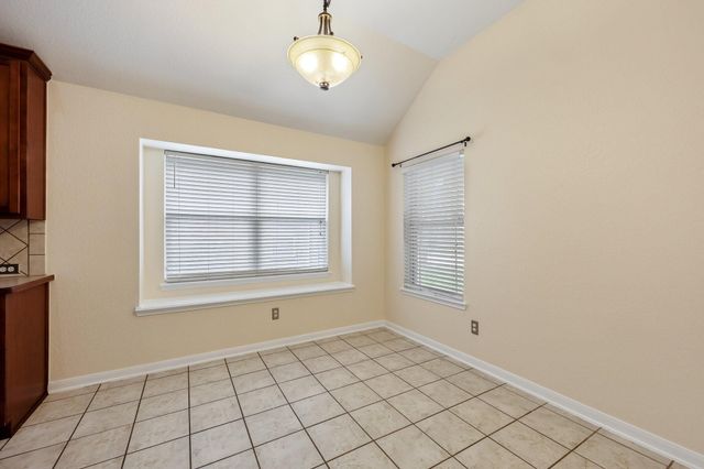 1253 Mountain Peak Drive, Fort Worth, TX 76052