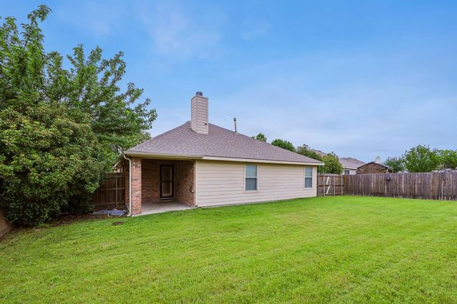 1253 Mountain Peak Drive, Fort Worth, TX 76052