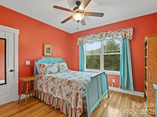 3 Byrdcliffe Lane, Asheville, NC 28805