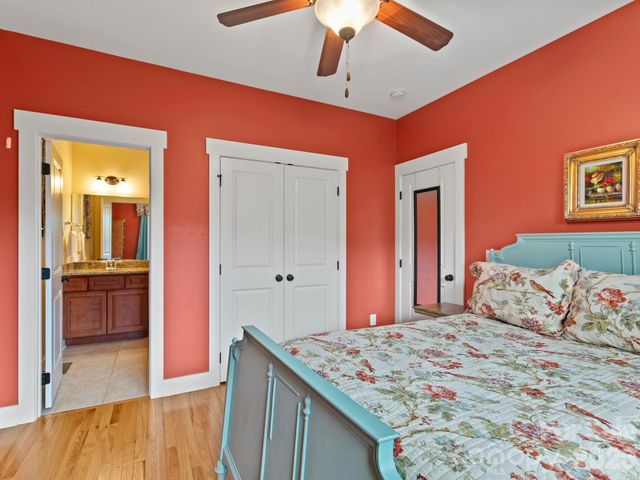3 Byrdcliffe Lane, Asheville, NC 28805