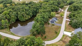 10 Briarwood Court, Warrenton, MO 63383