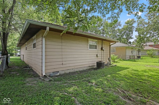 2530 E Kelly Street, Indianapolis, IN 46203