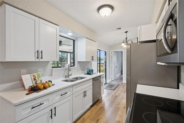 1110 CATHERINE STREET, Orange City, FL 32763