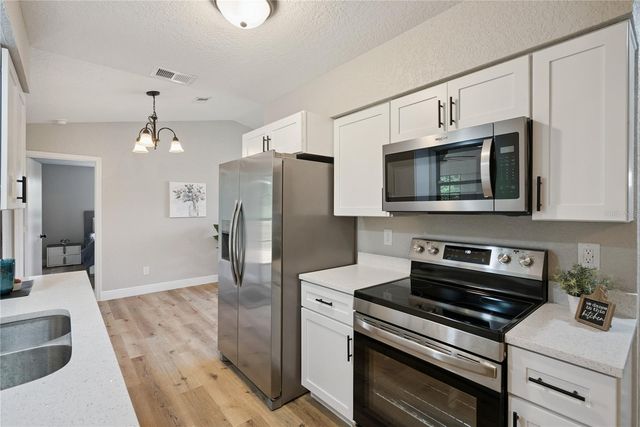 1110 CATHERINE STREET, Orange City, FL 32763
