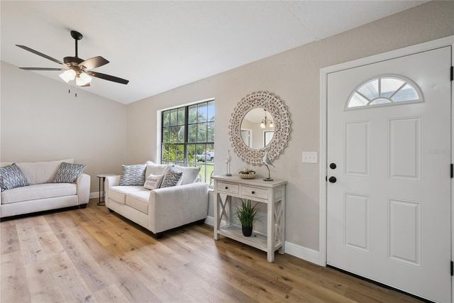 1110 CATHERINE STREET, Orange City, FL 32763