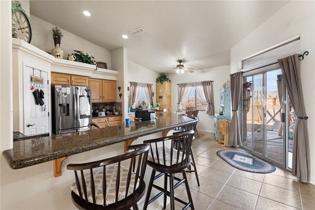 7373 E Fawn Drive, Kingman, AZ 86401