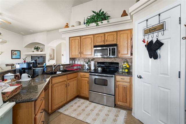 7373 E Fawn Drive, Kingman, AZ 86401