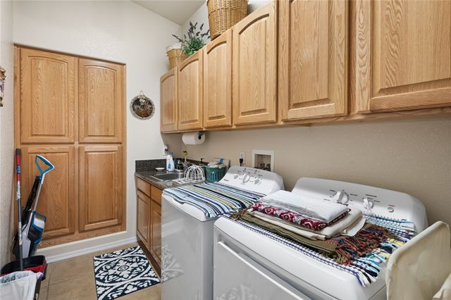 7373 E Fawn Drive, Kingman, AZ 86401