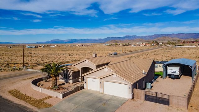 7373 E Fawn Drive, Kingman, AZ 86401