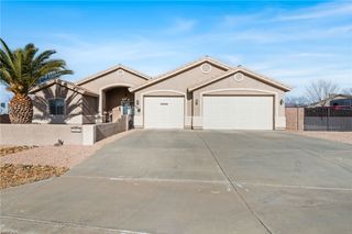7373 E Fawn Drive, Kingman, AZ 86401