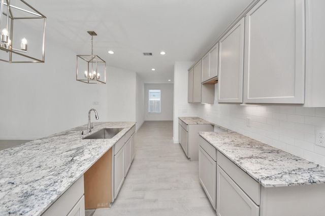2203 Demeter Place, Fresno, TX 77545