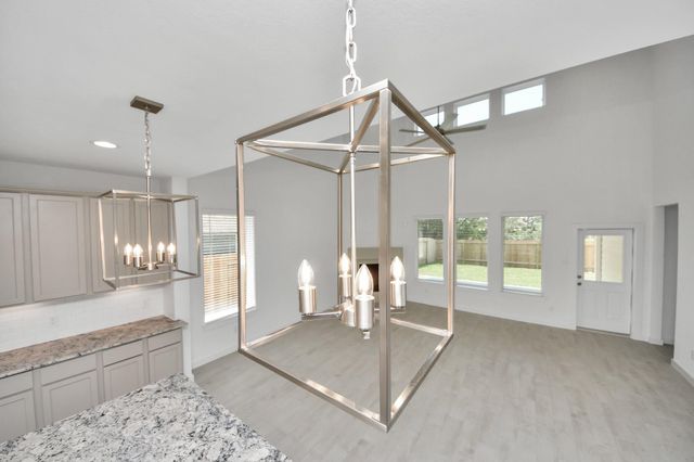 2203 Demeter Place, Fresno, TX 77545