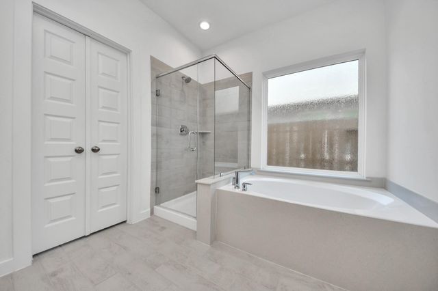 2203 Demeter Place, Fresno, TX 77545
