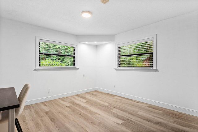 2425 NW 36th Street, Boca Raton, FL 33431