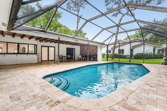 2425 NW 36th Street, Boca Raton, FL 33431