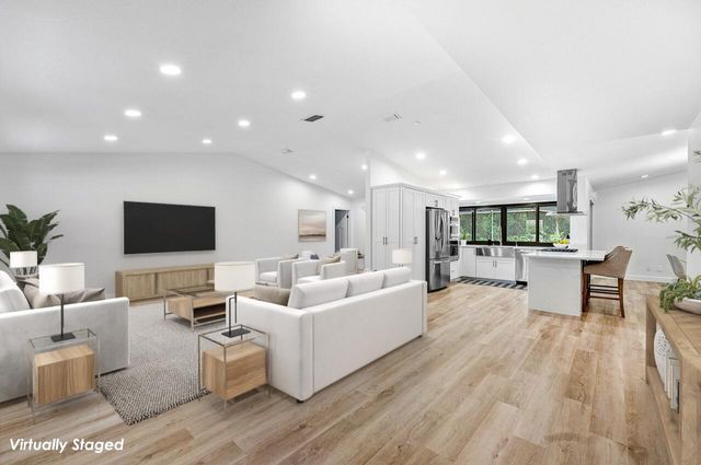 2425 NW 36th Street, Boca Raton, FL 33431