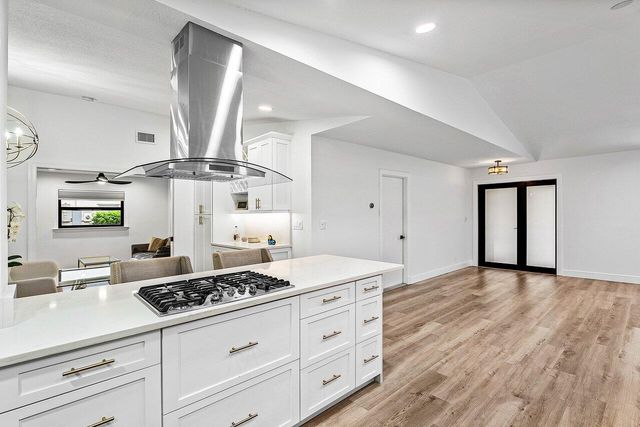 2425 NW 36th Street, Boca Raton, FL 33431