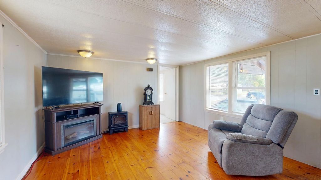 22 Frank Street, Waterboro, ME 04061 — photo 5