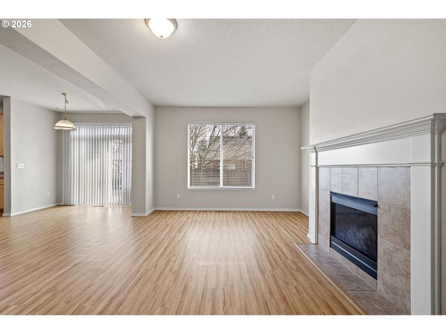 1159 THRONE Dr, Eugene, OR 97402