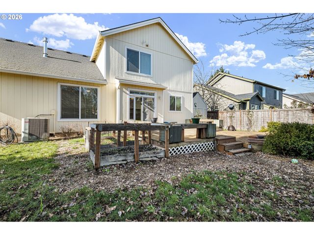 1159 THRONE Dr, Eugene, OR 97402