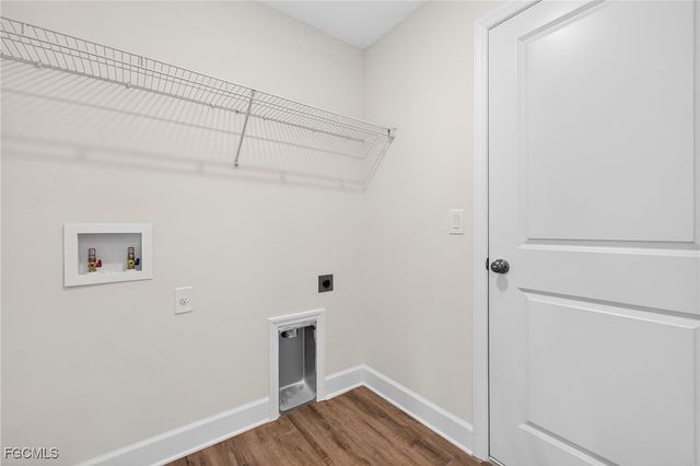 1128 NW 19th AVE, Matlacha, FL 33993