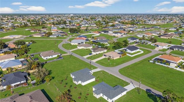 1128 NW 19th AVE, Matlacha, FL 33993