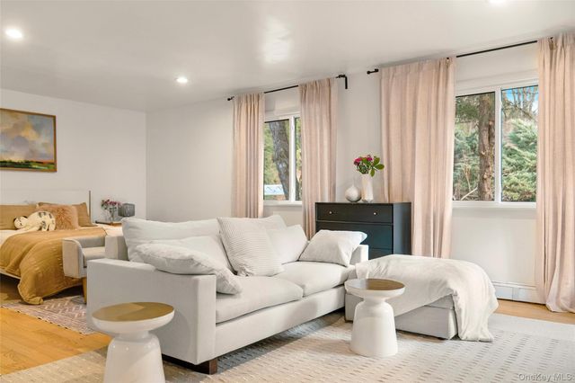 57 Virginia Lane, Thornwood, NY 10594