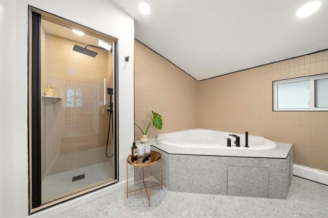 57 Virginia Lane, Thornwood, NY 10594