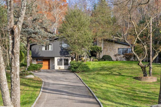 57 Virginia Lane, Thornwood, NY 10594