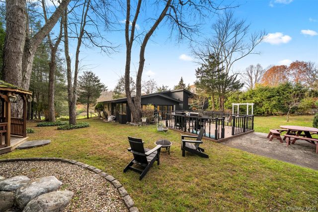 57 Virginia Lane, Thornwood, NY 10594