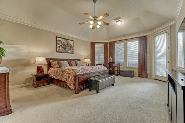 50 Fair Oak Street, Montgomery, TX 77356