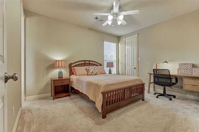 50 Fair Oak Street, Montgomery, TX 77356