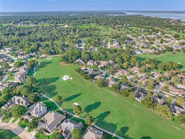 50 Fair Oak Street, Montgomery, TX 77356